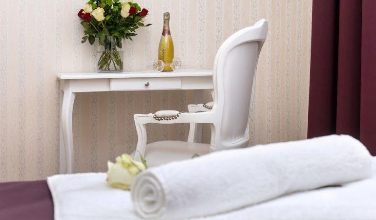 Hotel Court Park Nysa Ngoại thất bức ảnh