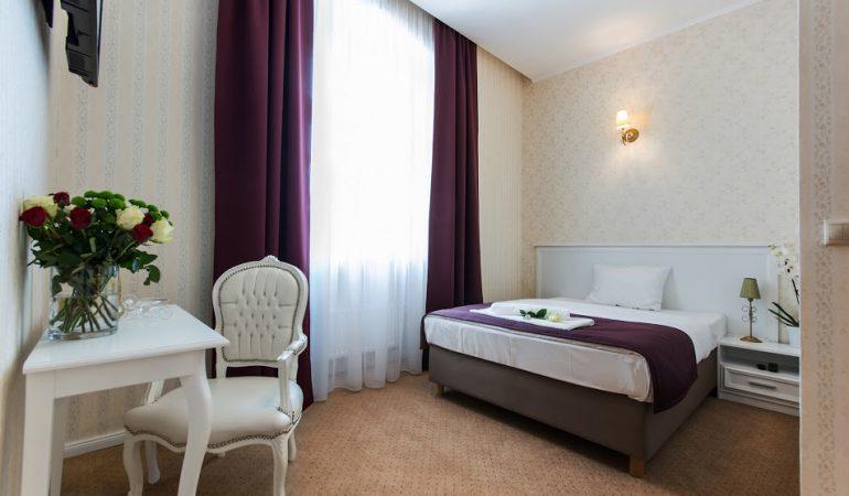 Hotel Court Park Nysa Ngoại thất bức ảnh