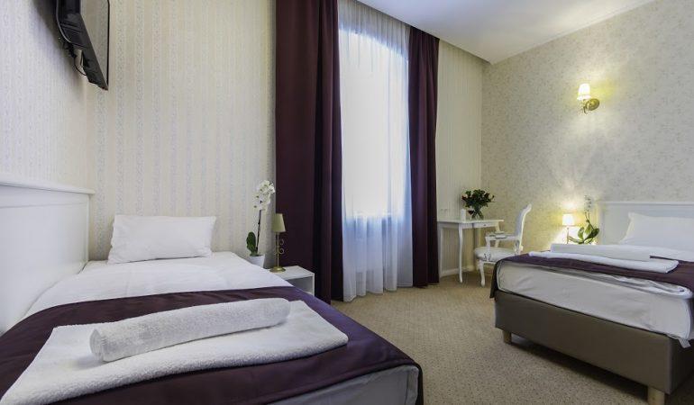 Hotel Court Park Nysa Ngoại thất bức ảnh