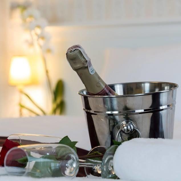 Hotel Court Park Nysa Ngoại thất bức ảnh